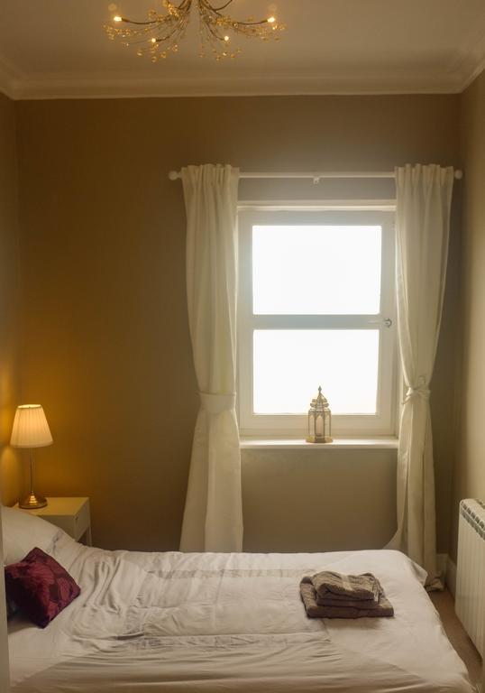 Stones Throw From The Beach - Stunning Sea View Portsmouth Dış mekan fotoğraf